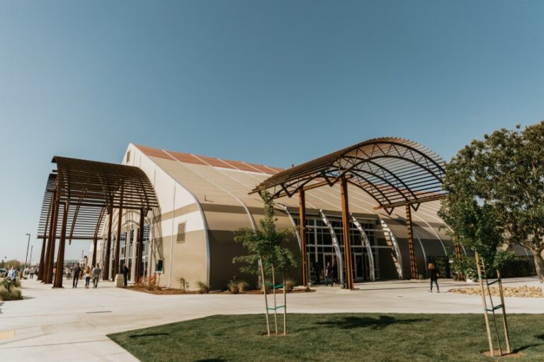 Sprung Project: New Life Christian Center - Church - Church